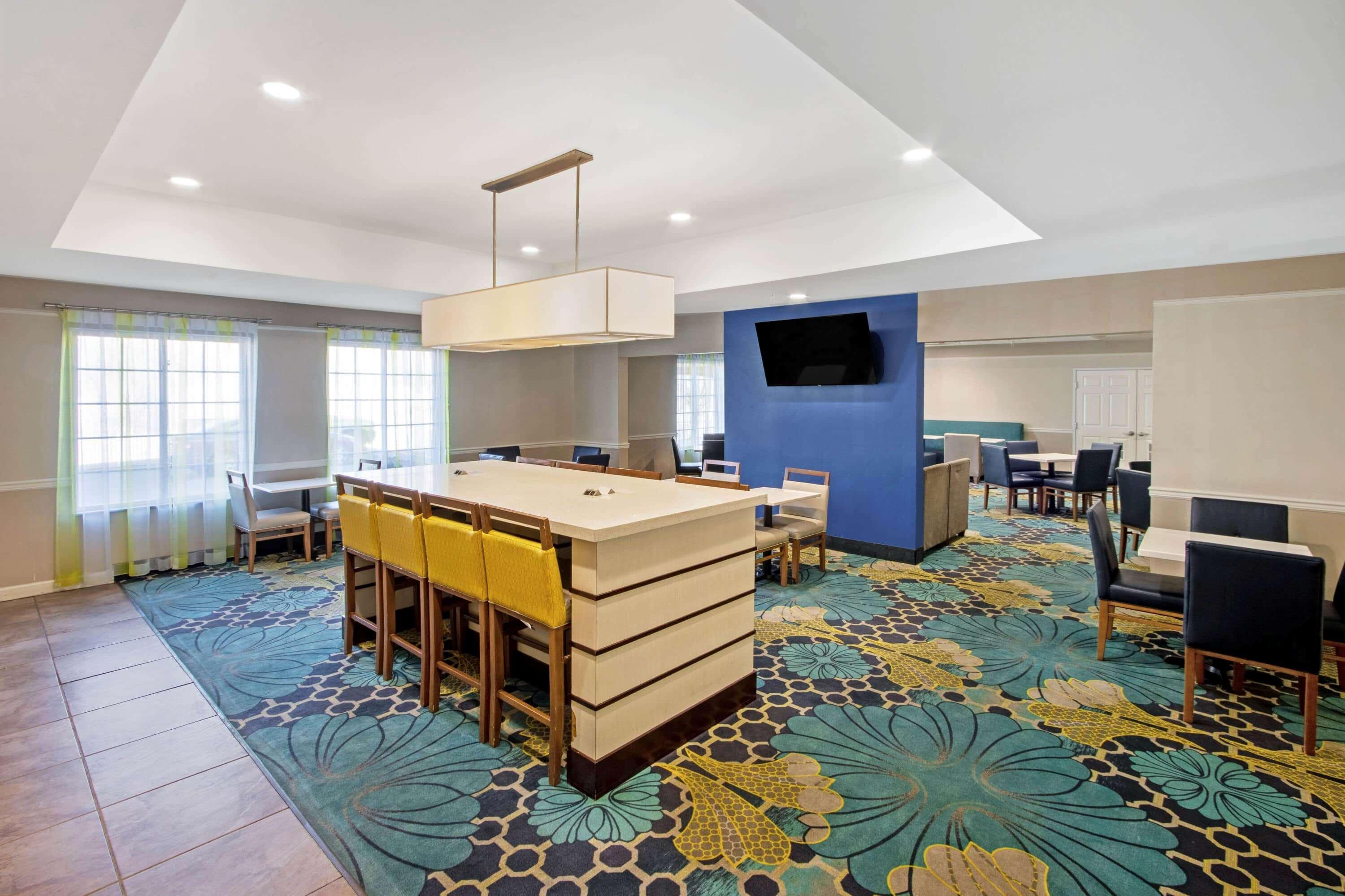 Отель La Quinta By Wyndham Ruidoso Downs Экстерьер фото