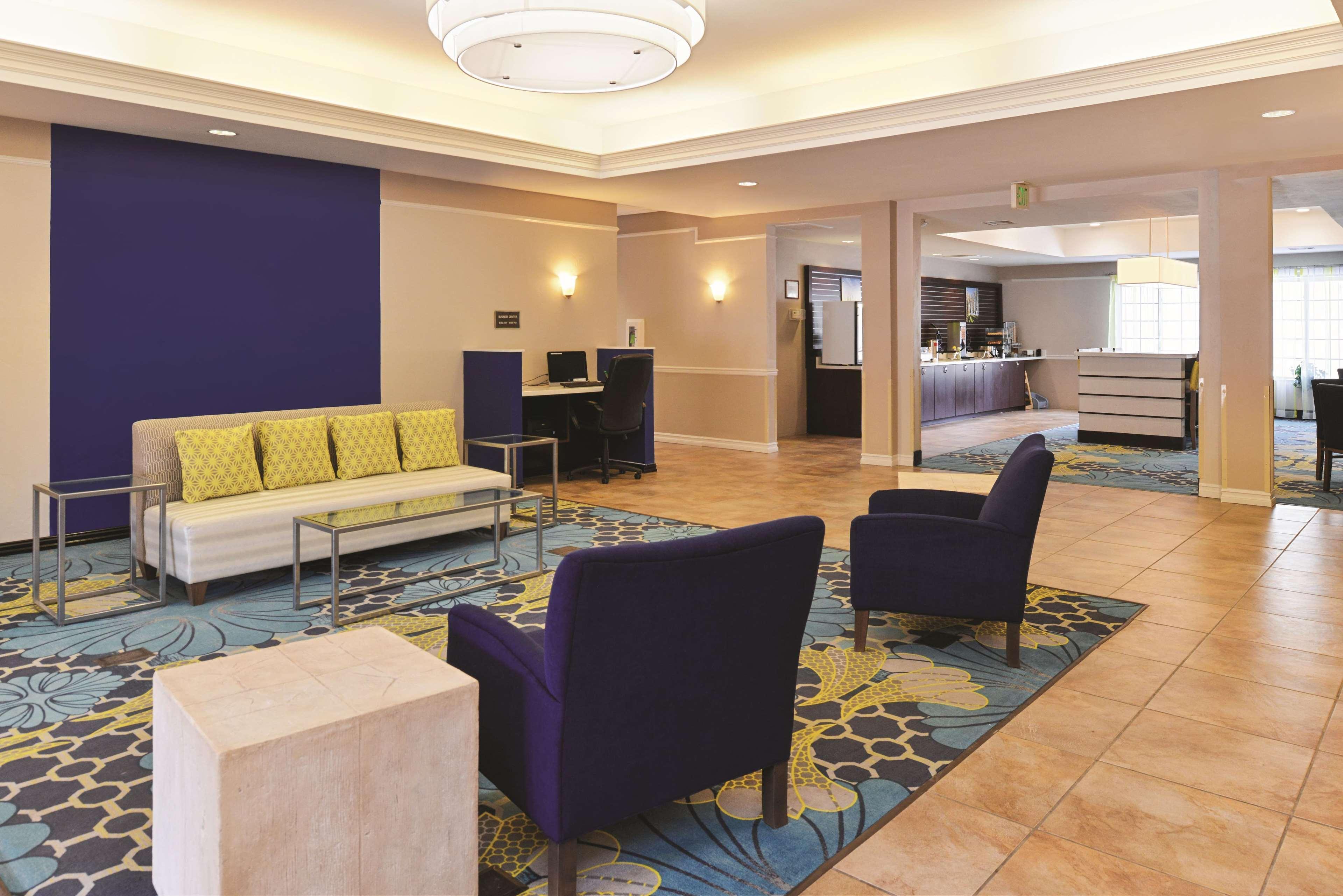 Отель La Quinta By Wyndham Ruidoso Downs Экстерьер фото