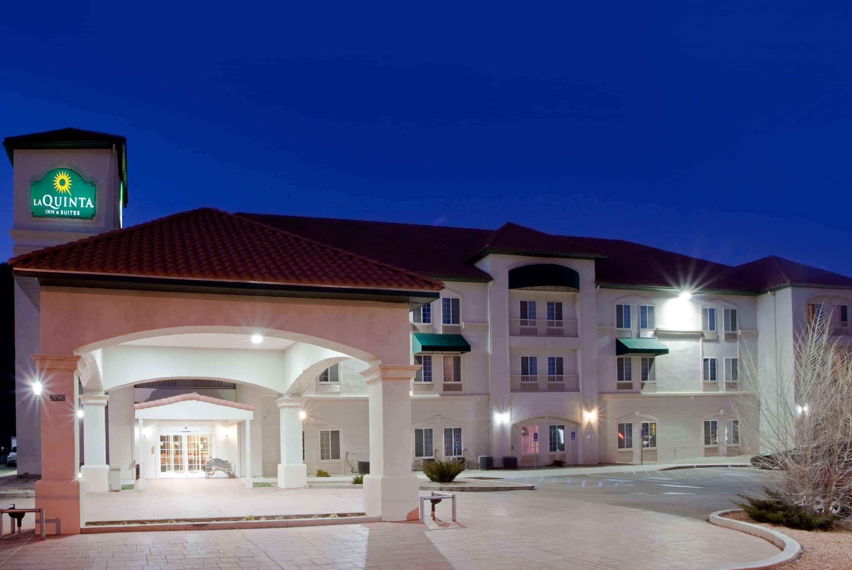 Отель La Quinta By Wyndham Ruidoso Downs Экстерьер фото