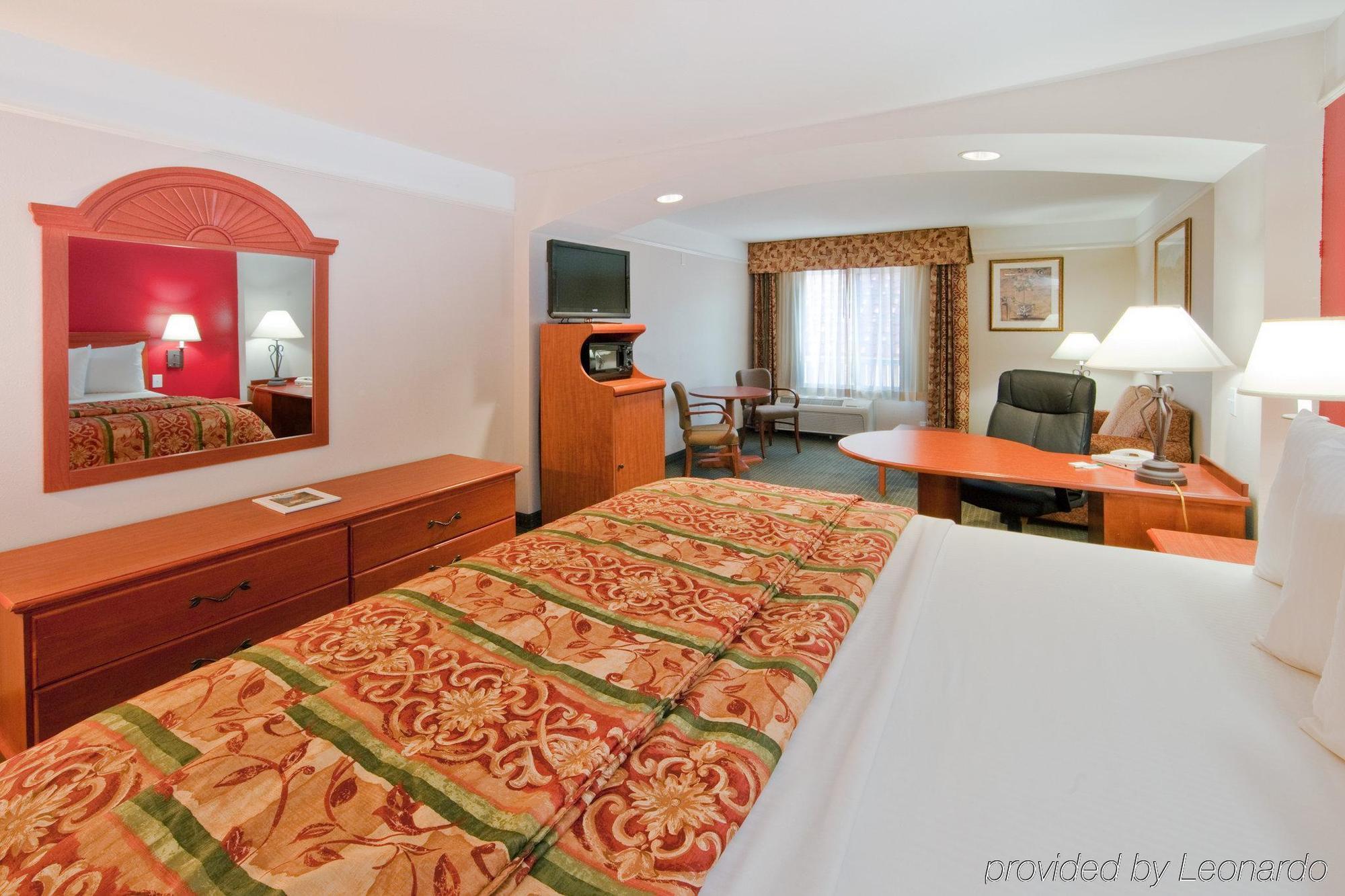 Отель La Quinta By Wyndham Ruidoso Downs Экстерьер фото